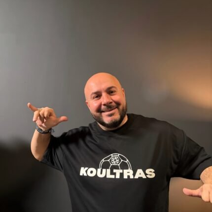 KoUltras Episode 1 T-shirt